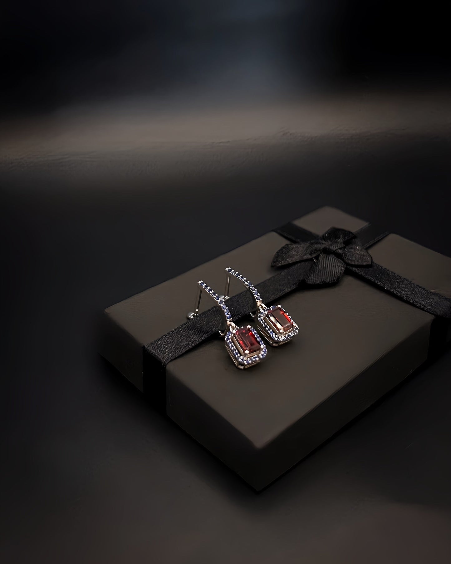 White Gold Earrings with Garnets