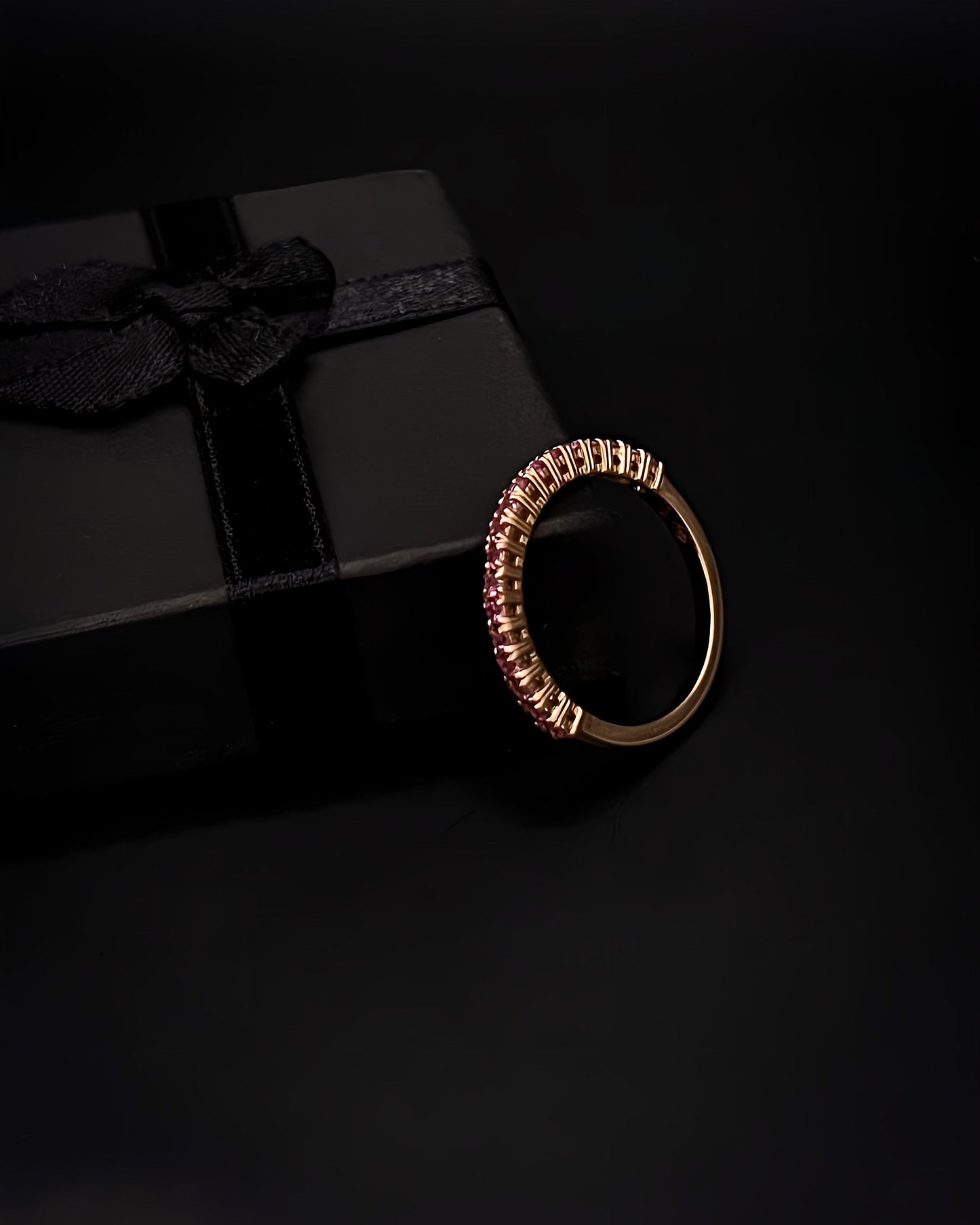 Rose Gold Ring with Pink Natural Sapphires