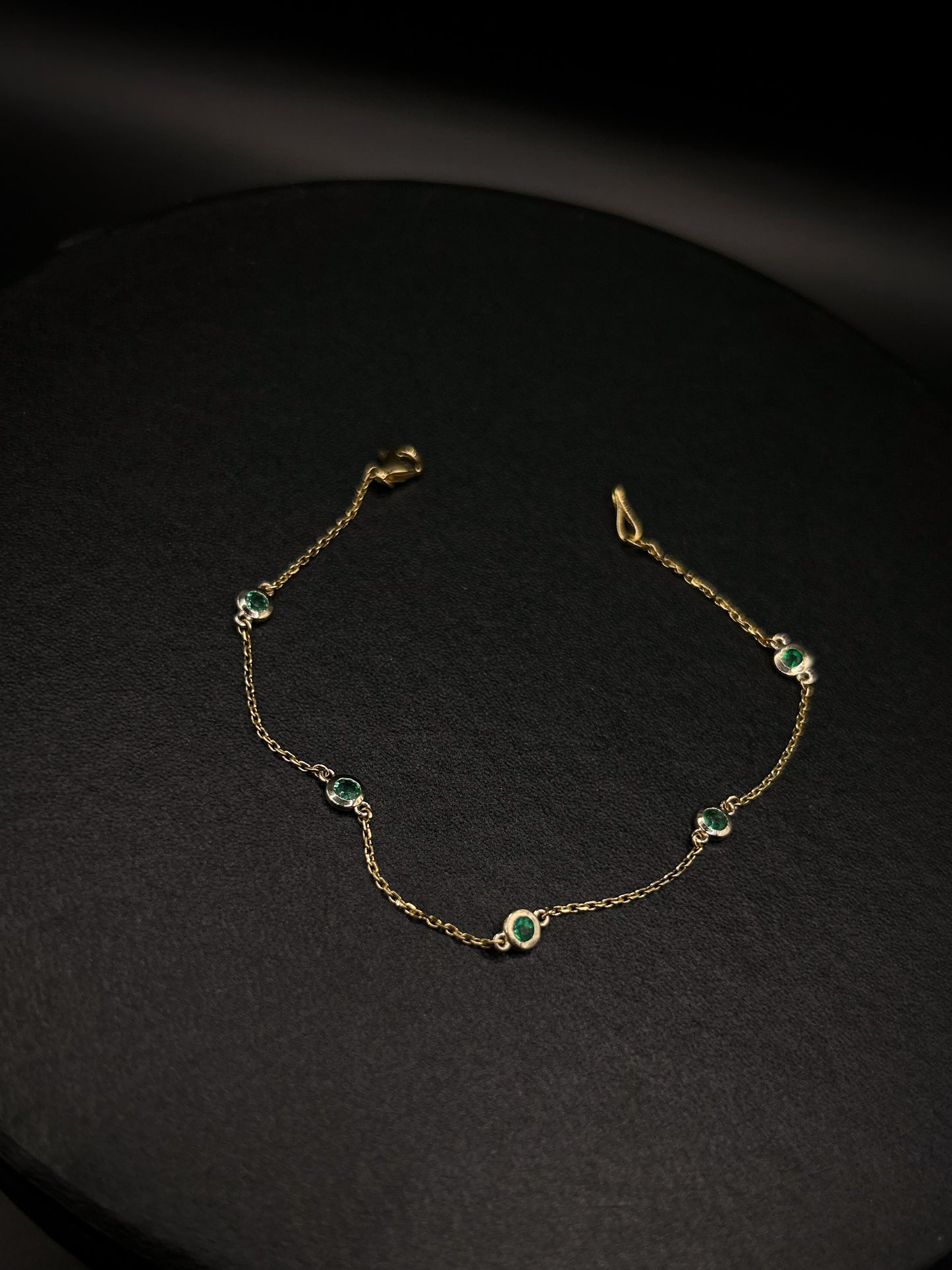 Gold Bracelet with Natural Emeralds