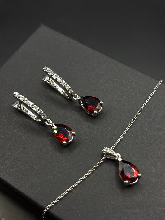 White Gold Set Featuring Red Pear Shaped Garnets & White Sapphire Entourage